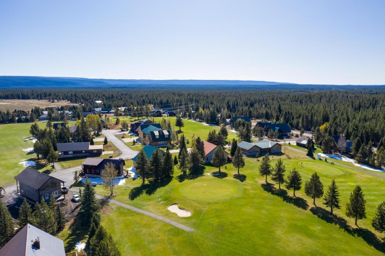 Huckleberry Hollow By Kabino Hot Tub Firepit Ps2 Satellite Grill Wifi Golf Course アイランド・パーク エクステリア 写真